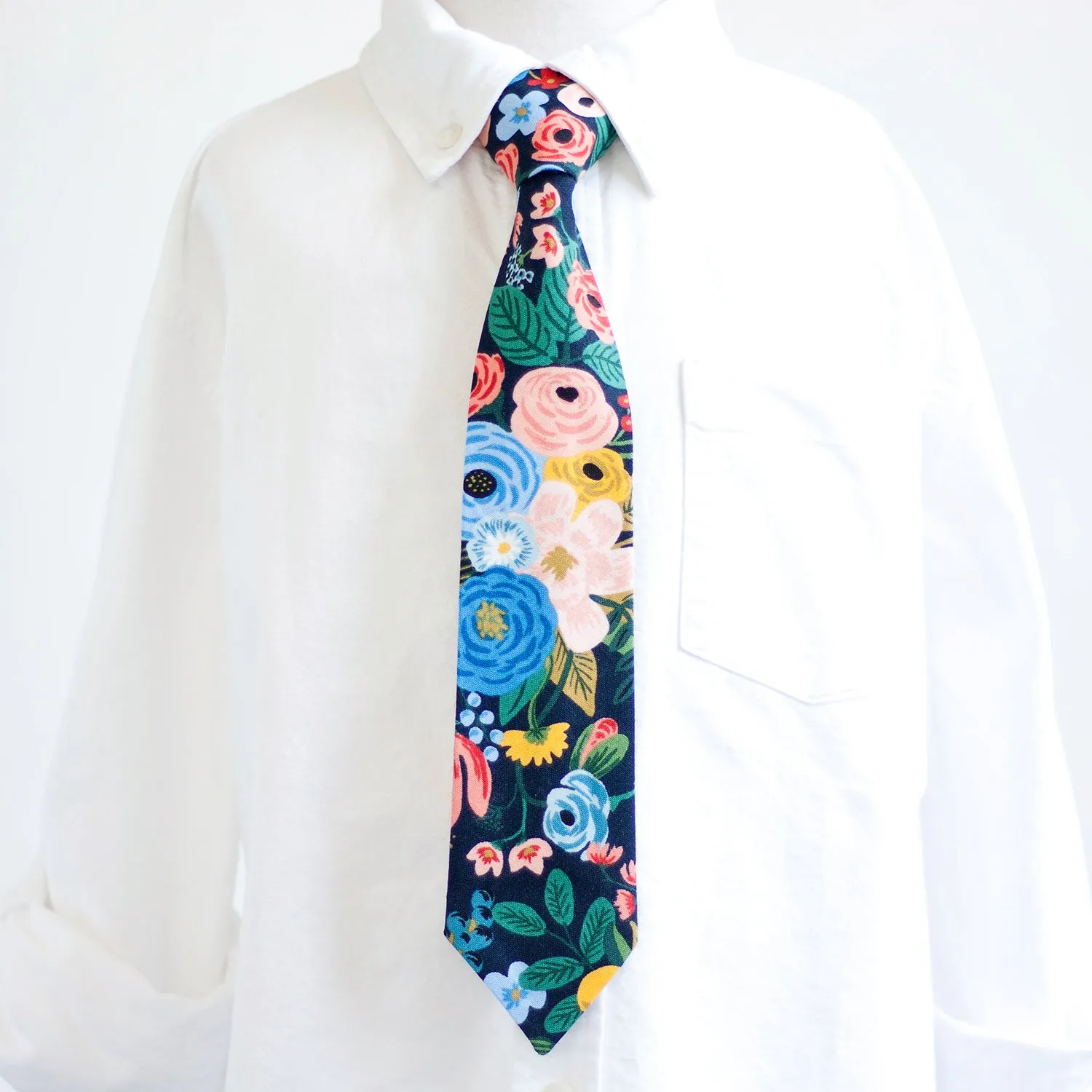 Boy's Bow Tie / Garden Party In Navy