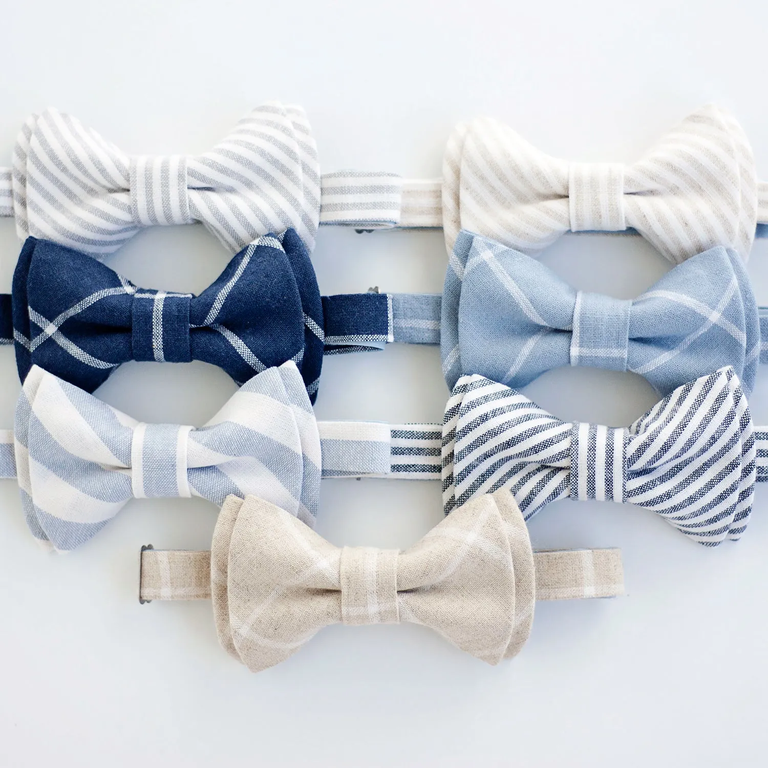 Boy's Bow Tie / Natural Linen Stripe