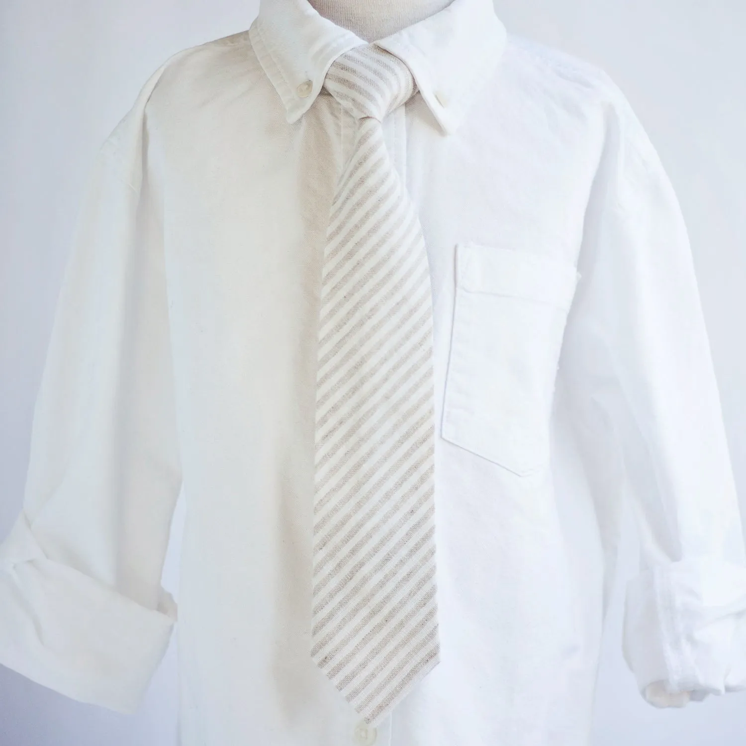 Boy's Bow Tie / Natural Linen Stripe