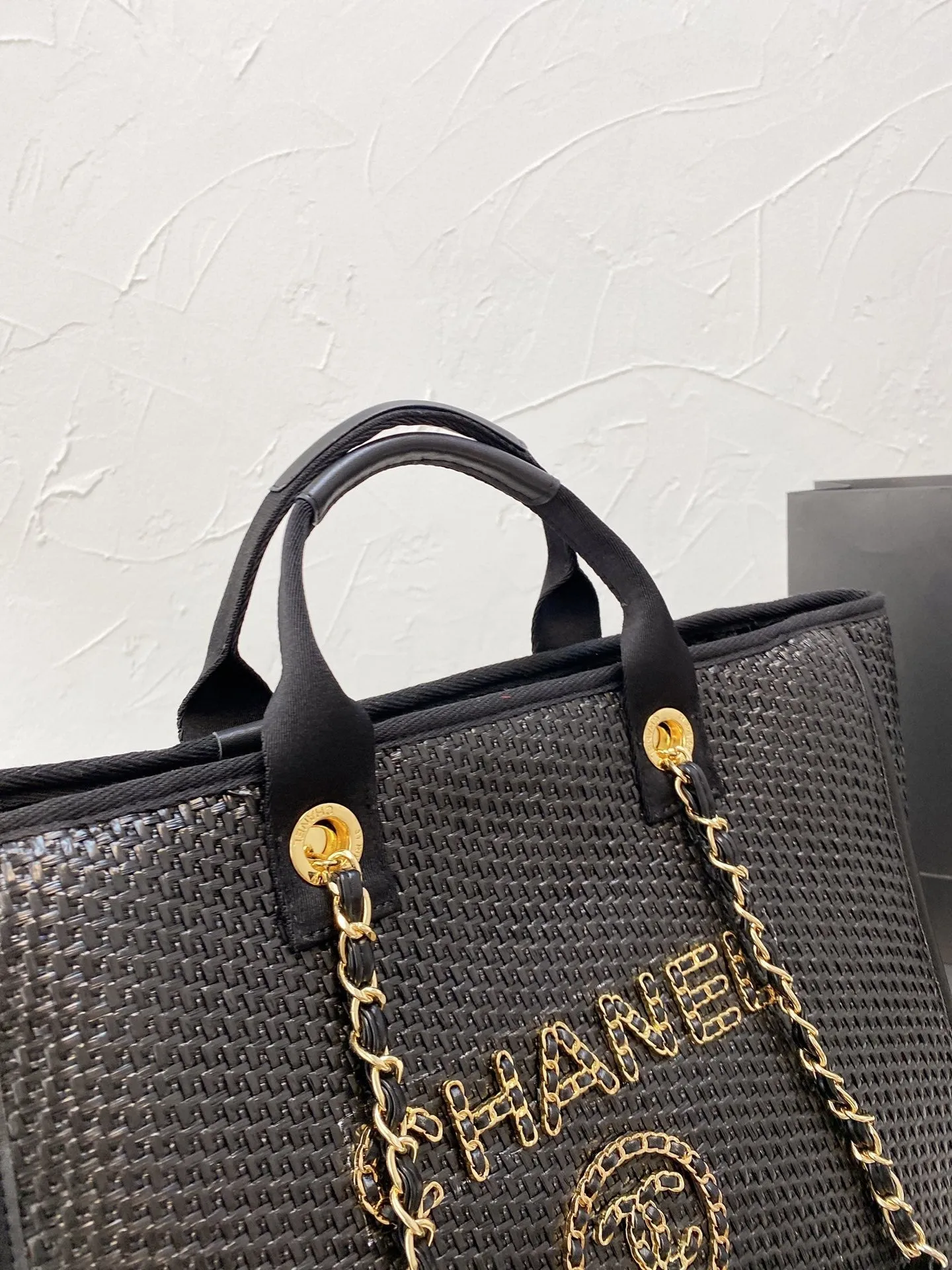 Designer Handbags CL 136