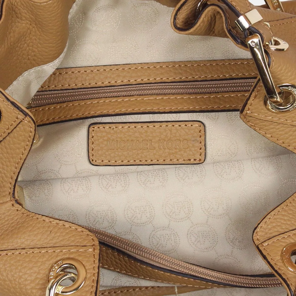 Michael Kors Handbags & Bags